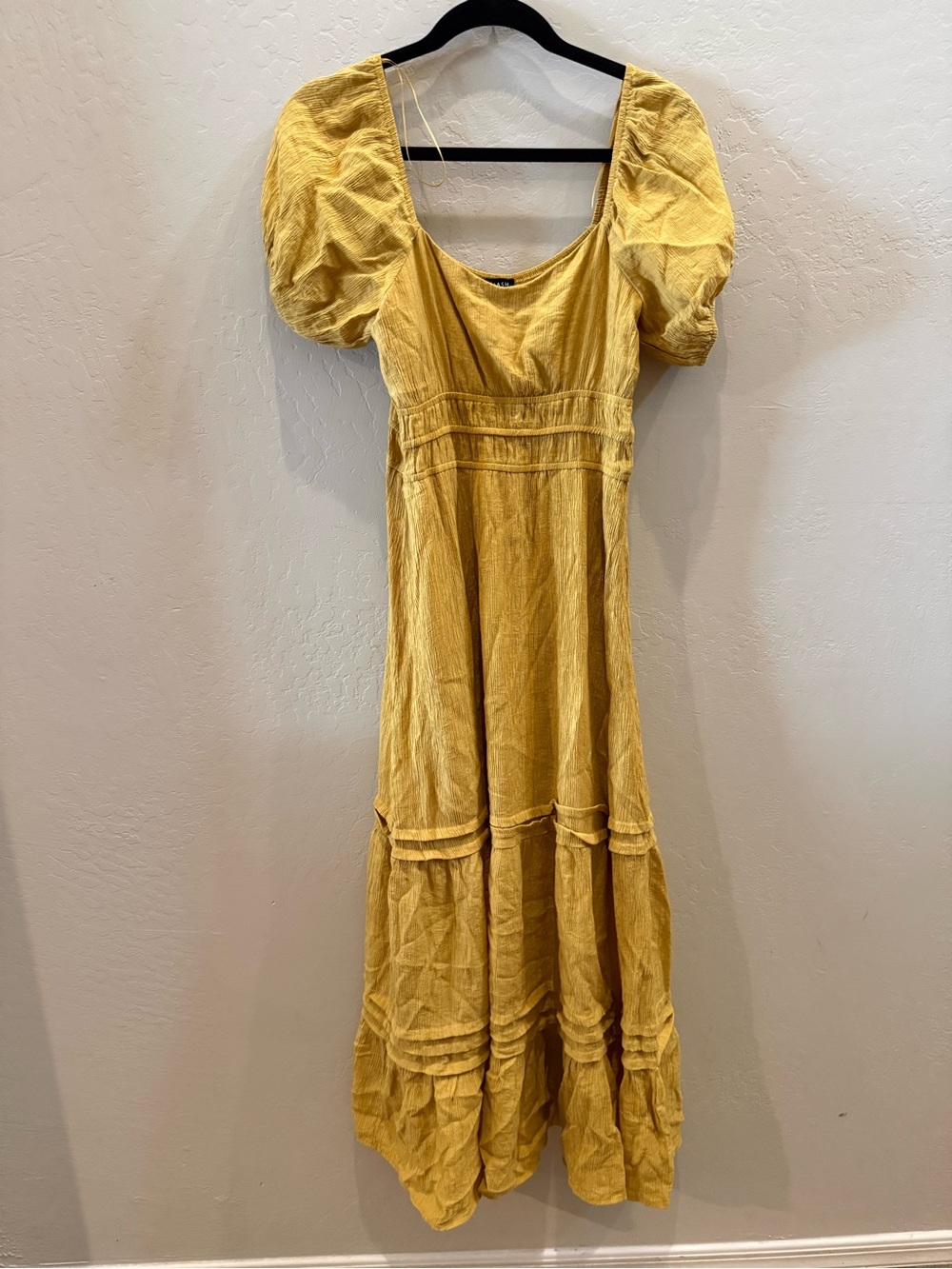 Ash Yellow Puff-Sleeve Maxi Dress
